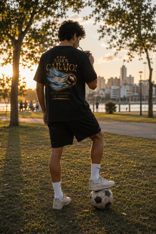 Back Print | ¡Vamos Carajo! Argentina Tee | Diseño Dorado de Fútbol y Bandera de Argentina